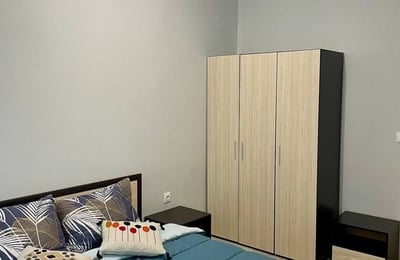 Alquiler de un amplio apartamento de 3 habitaciones, barrio Briz, Varna, Bulgaria